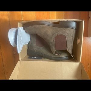 Youth size 3 Blundstone